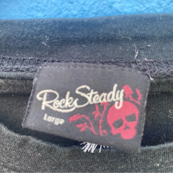 Black Rock Steady skeleton tee, size medium, halloween tshirt, heart & skeleton - Picture 4 of 5
